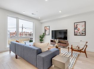 329 15th St NE #303, Washington, DC 20002