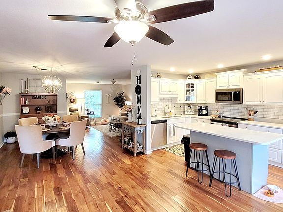 2nd image of 7914 Gleason Dr APT 1010