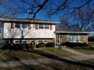 10656 Moody Ave, Chicago Ridge, IL 60415