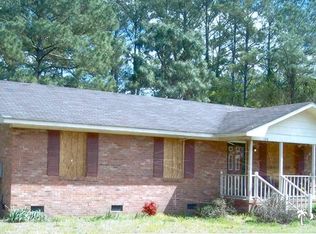126 Legion Dr, Dillon, SC 29536
