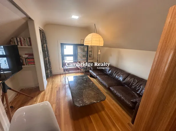 27 Meacham Rd #3, Somerville, MA 02144