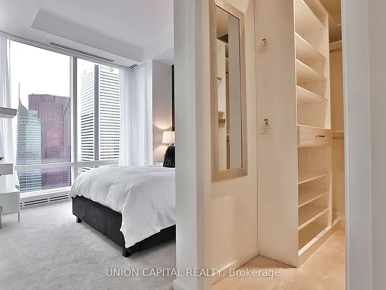 180 University Ave #5805 — Photo 17
