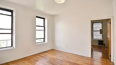 Rented by Park Property Advisors