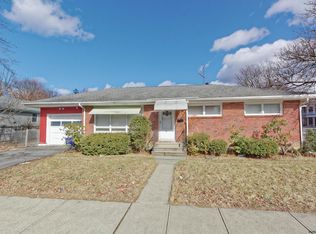 319 Quail St, Albany, NY 12208