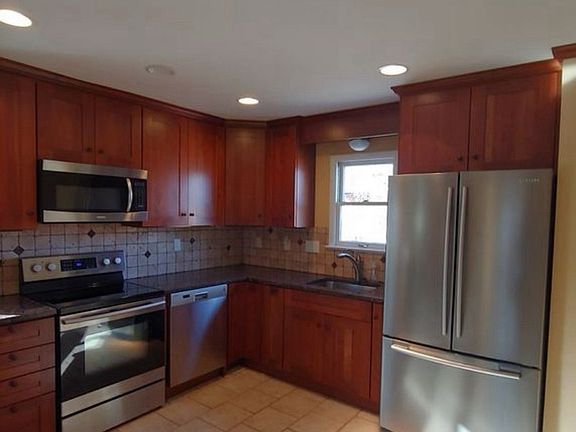 2nd image of 1819 Spruce St #1/2