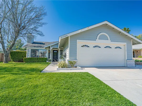 27709 Crookshank Dr, Santa Clarita, CA 91350