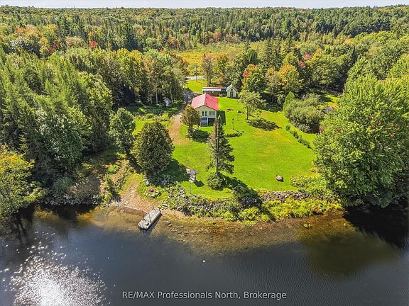2nd image of 1035 Sherwood Forest Rd