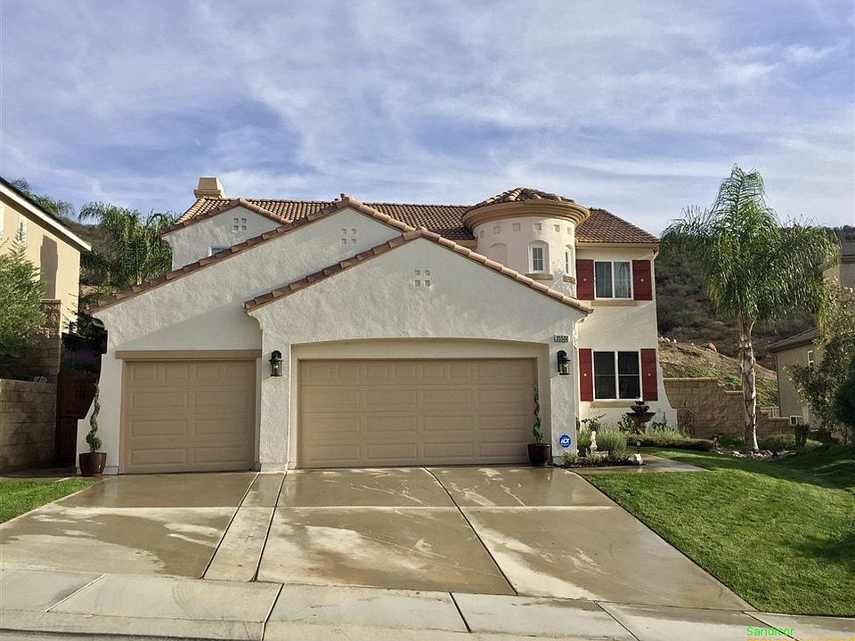 1st image of 35500 Sumac Ave