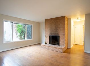 2509 NE Weidler St APT 2, Portland, OR 97232