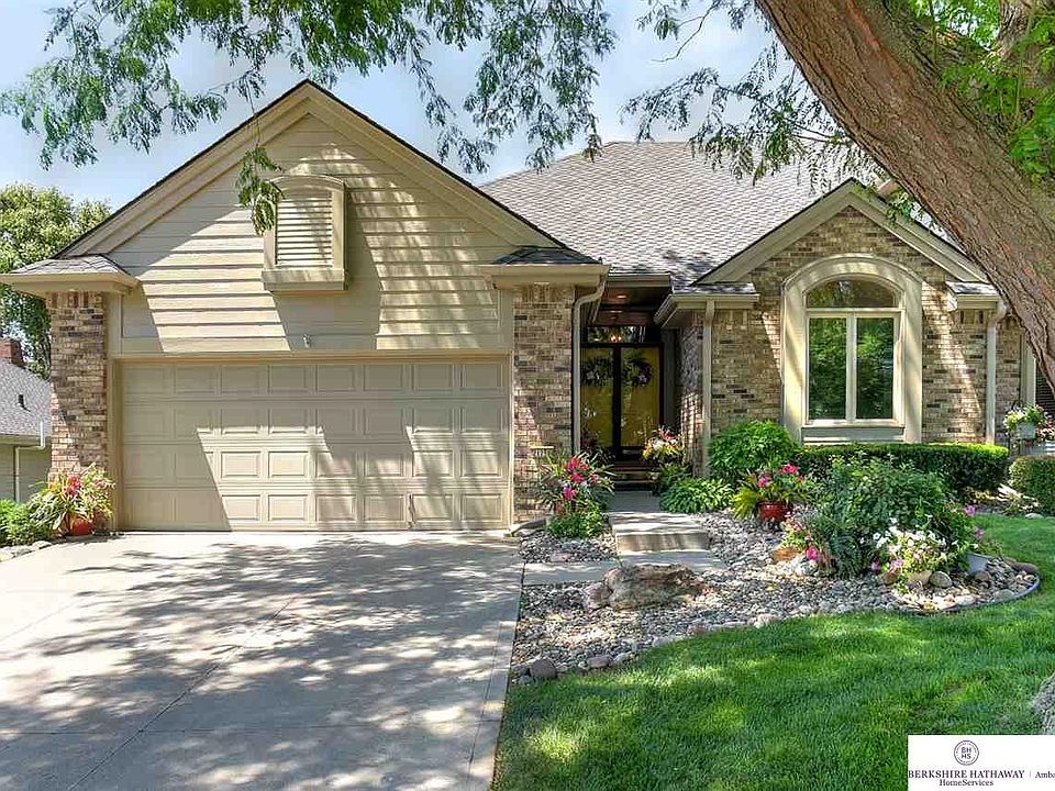 1st image of 21750 E Stanford Cir