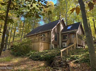 81 Ridge Rd, Lake Ariel, PA 18436