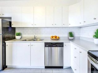 Canyon Apartments, Toronto, ON M3H 4X9