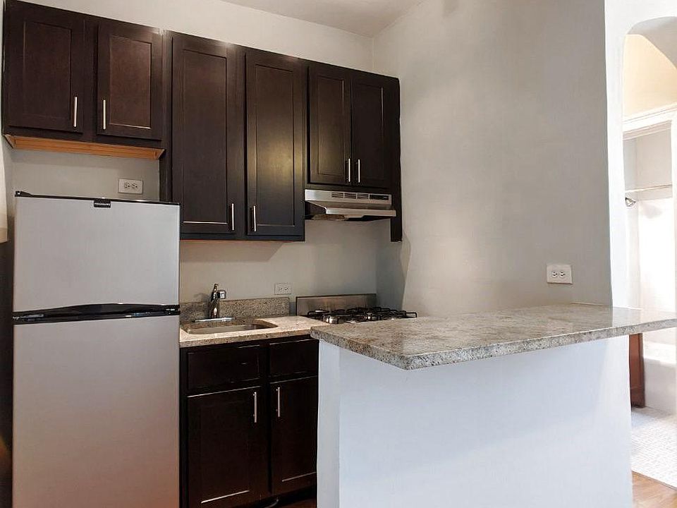 1st image of 4616 N Paulina St #104RA