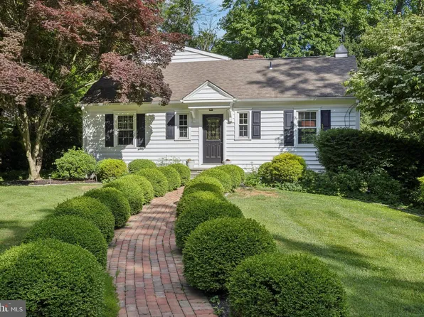 1642 E Street Rd, Glen Mills, PA 19342