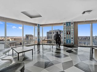 25 And 80 Columbus, New York, NY 10019