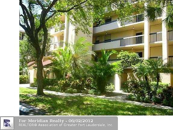 1st image of 450 Egret Cir APT 9301