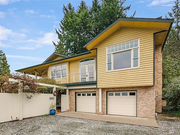 This view greets the lucky owner every day!