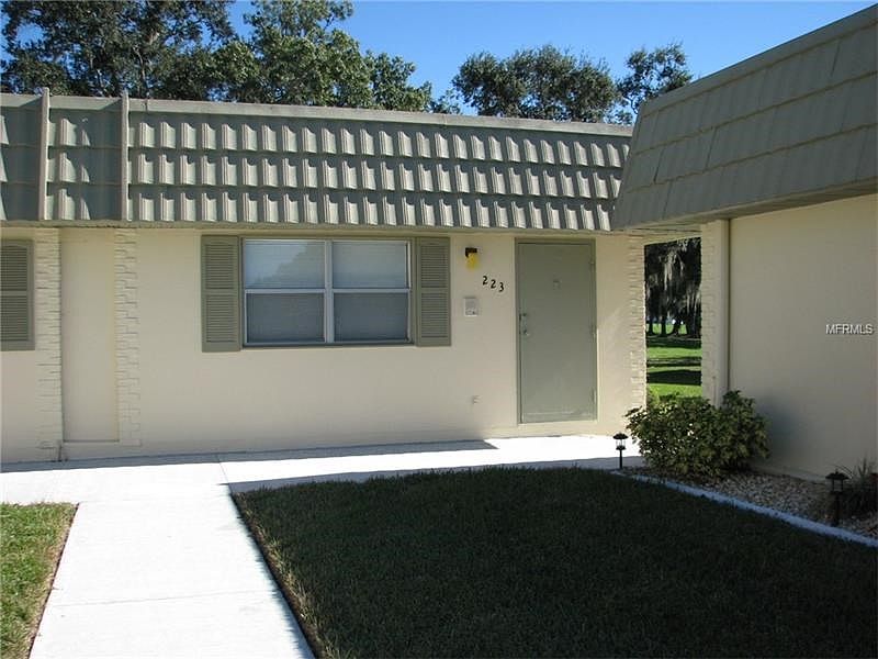 1st image of 102 Cambridge Trl APT 223