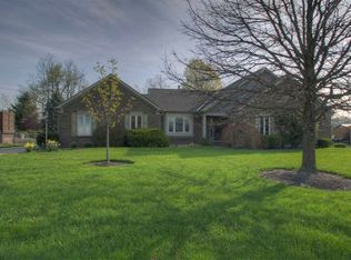 124 Woodspoint Dr, Crestview Hills, KY 41017