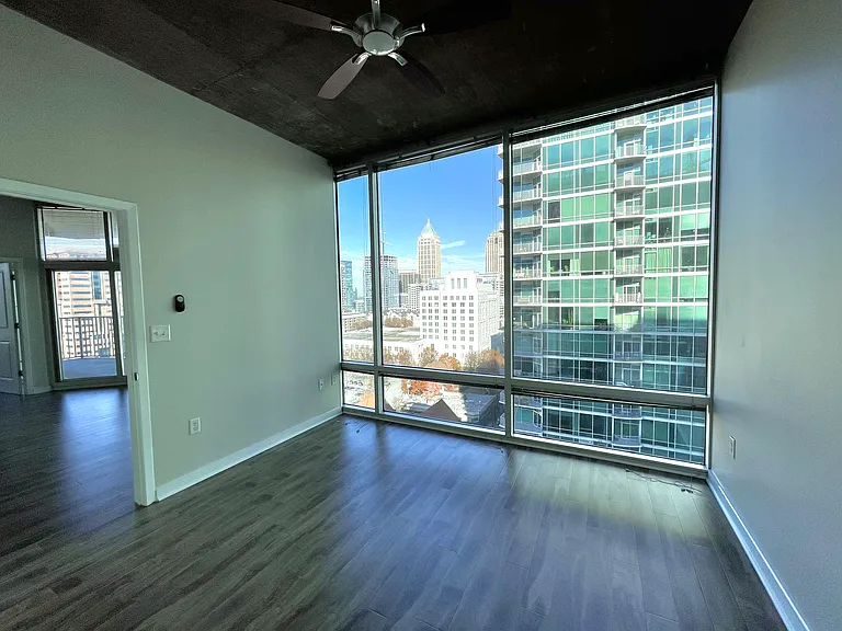 923 Peachtree St NE #1428 — Photo 10