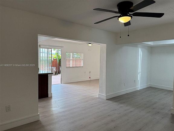 5th image of 890 W 81st Pl #890