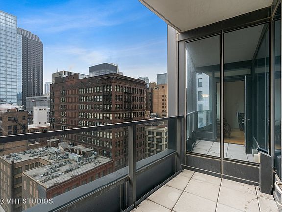2nd image of 60 E Monroe St Unit 1906