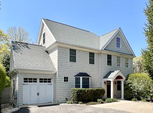 211 High Ridge Ave, Ridgefield, CT 06877