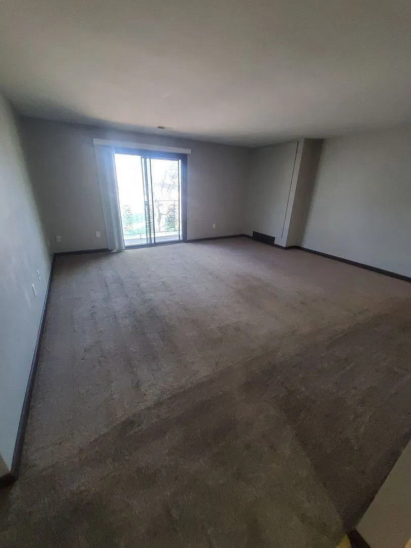 7601-7603 W Donna Ct — Photo 4