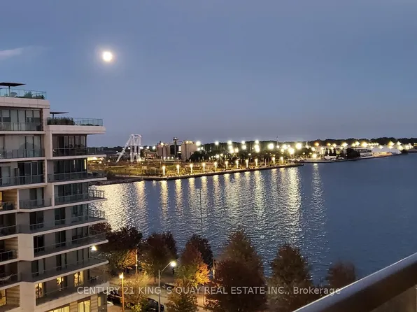 1 Edgewater Dr #820, Toronto, ON M5A 0L1