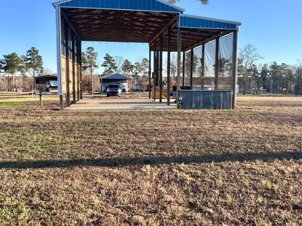 21 United Bay Ln, Many, LA 71449