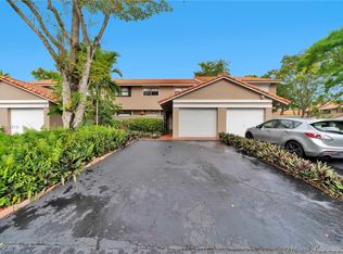 9112 SW 113th Place Cir E, Miami, FL 33176