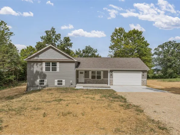 4715 Tillman Trl, Farmington, MO 63640