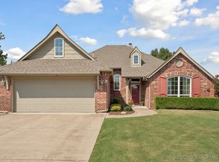 9923 E 119th Pl S, Bixby, OK 74008