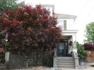 10399 Madison Ave, Irwin, PA 15642