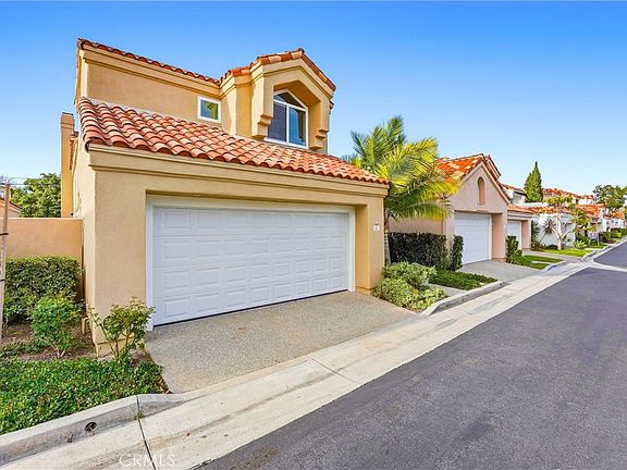 4th image of 63 Shearwater Pl