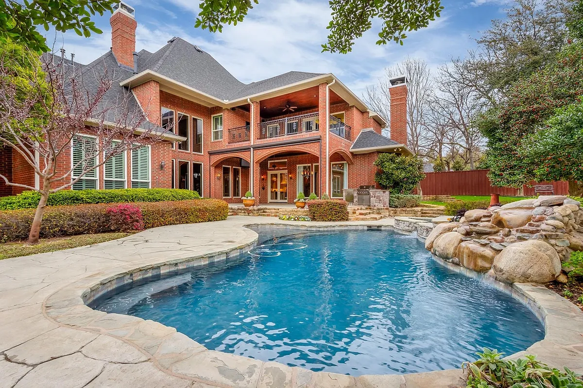 Building Photo - 5375 Spicewood Ln