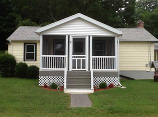 9 Gary Dr, Hyde Park, NY 12538