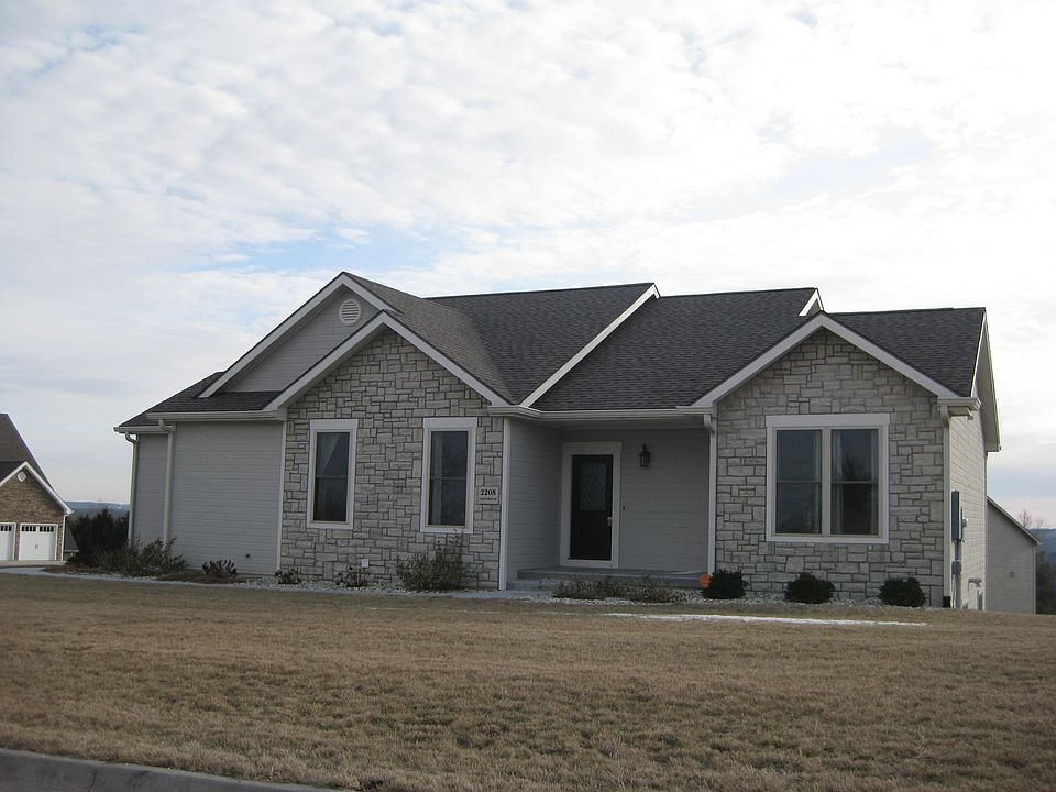 Beautiful, Spacious Home