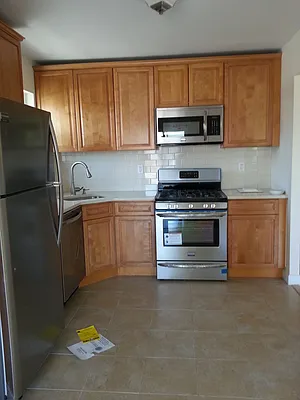 Rented by A Class Realty Corp | media 4