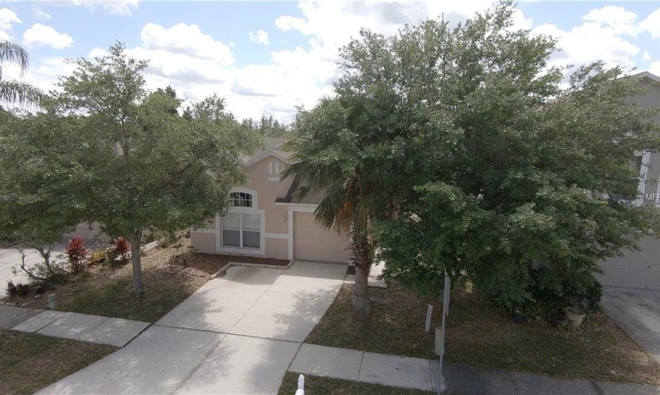 1st image of 30538 Birdhouse Dr