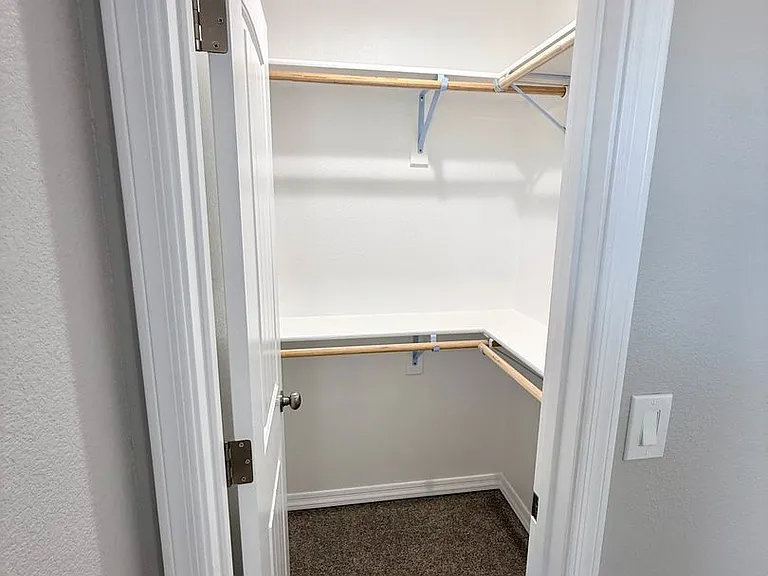 732 Vista Grande Dr — Photo 24