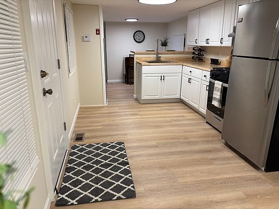 4th image of 350 West St #3