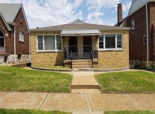 5047 Pernod Ave, Saint Louis, MO 63139