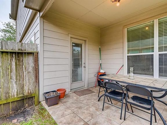 5th image of 19438 Rum River Ct