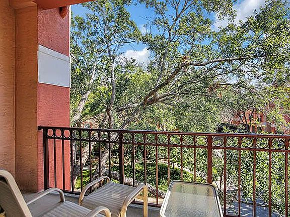 3rd image of 628 Tropical Breeze Way