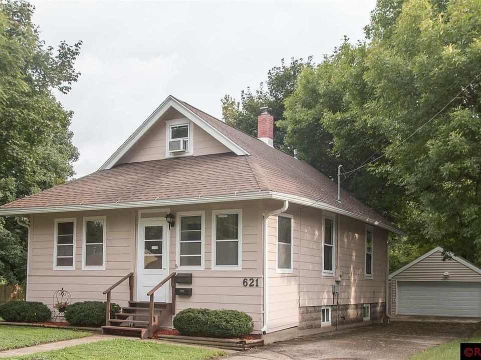 1st image of 621 Mound Ave