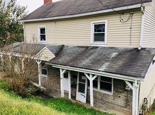 623 10th St, Pitcairn, PA