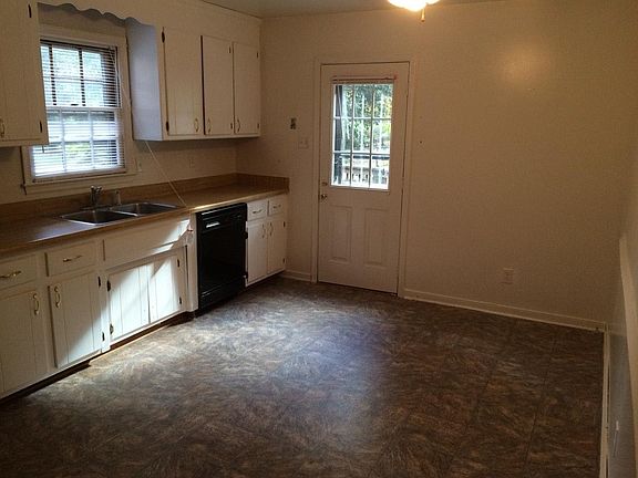 4th image of 1629 Treewood Ln