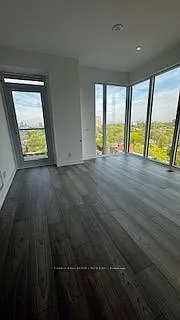 285 Dufferin St #924 — Photo 11