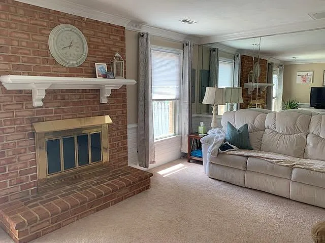 1749 Volvo Pkwy — Photo 11